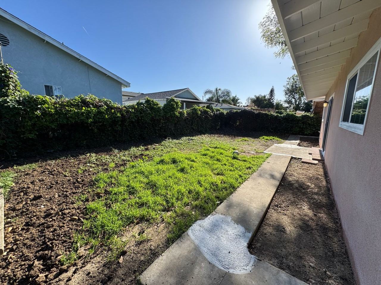 9010 Painter Ave - Photo 2 of 14