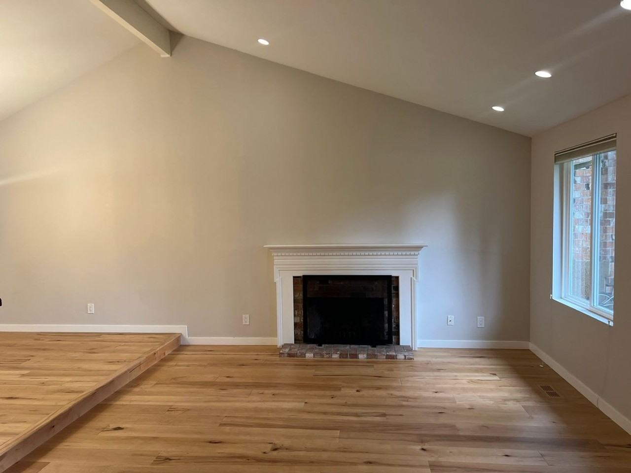 3401 169th Ave Ne - Photo 4 of 16