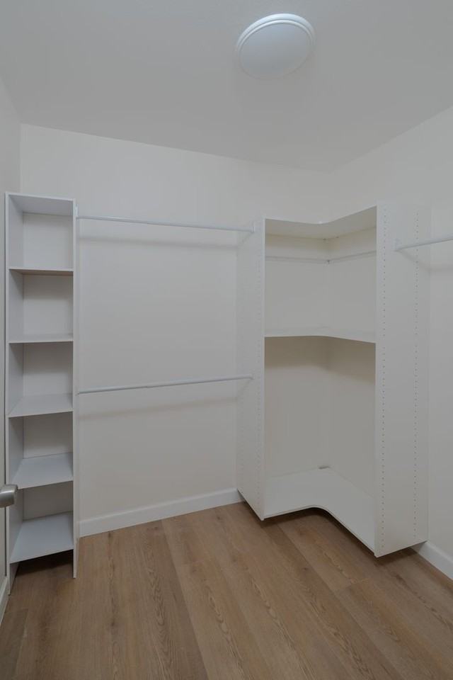 2400DelM - Photo 6 of 12