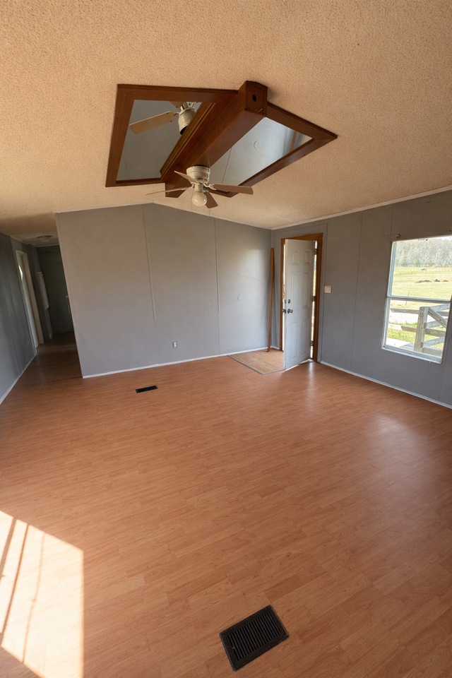 125 Old Red Rd - Photo 2 of 13