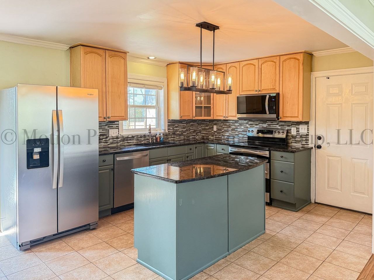 2502 Little John Trl Se - Photo 4 of 19