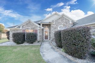 206 Jackies Ter - Photo 1 of 1