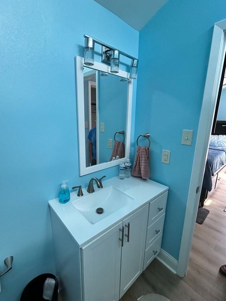 30 Harbour Ln - Photo 7 of 11