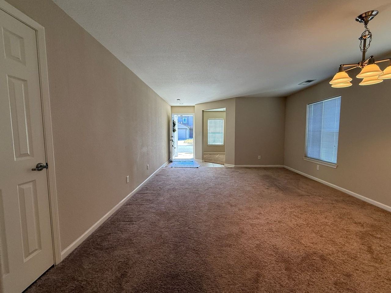 8907 Grisom Way - Photo 3 of 22