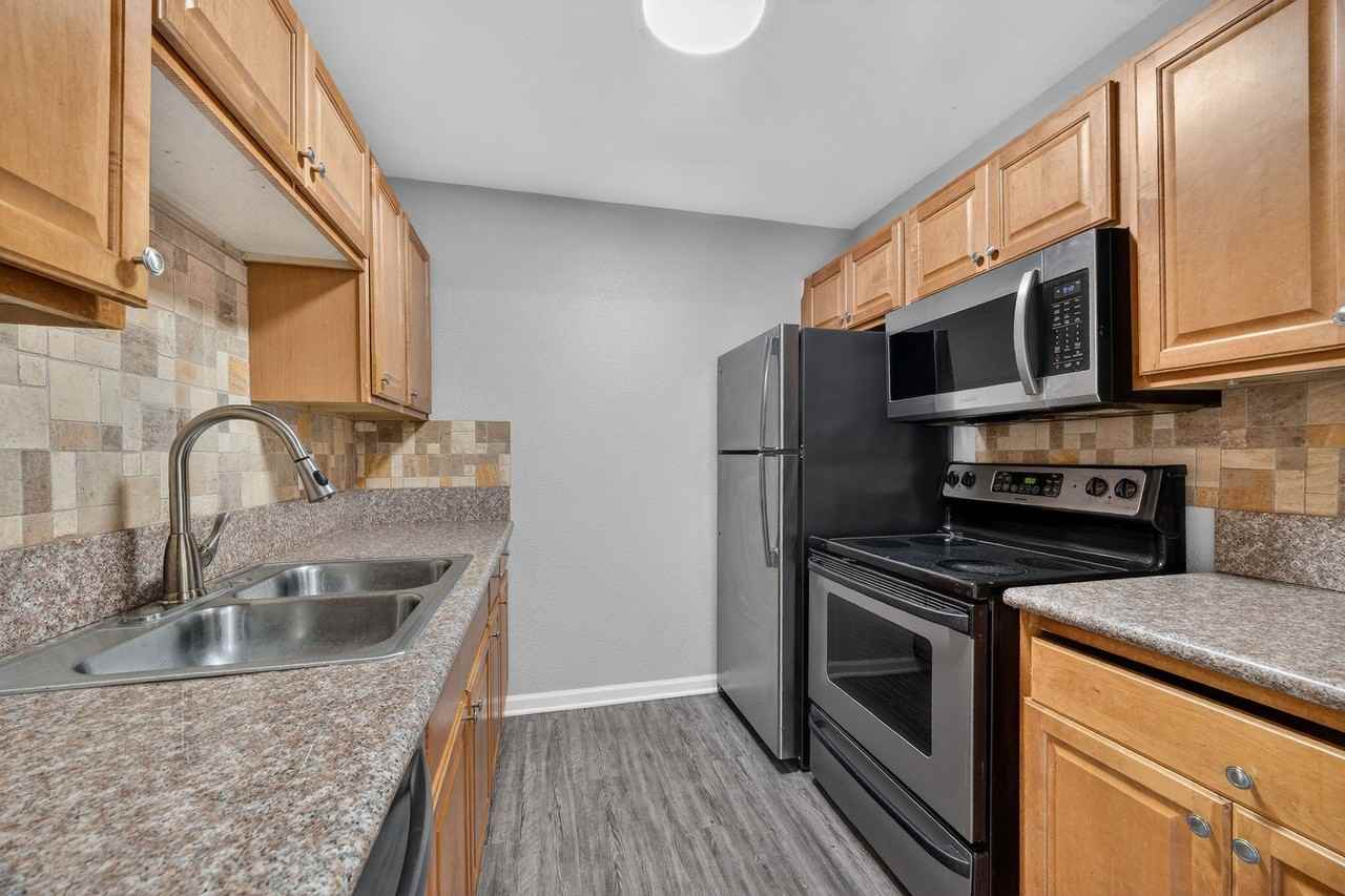 1350 N Escondido Blvd #20 - Photo 2 of 14