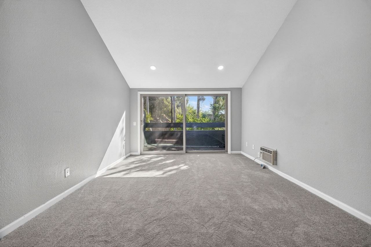 1350 N Escondido Blvd #20 - Photo 6 of 14