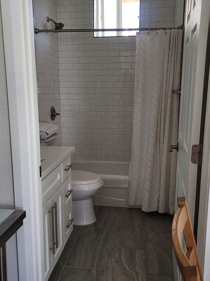 10458 Brooke Ave - Photo 7 of 8