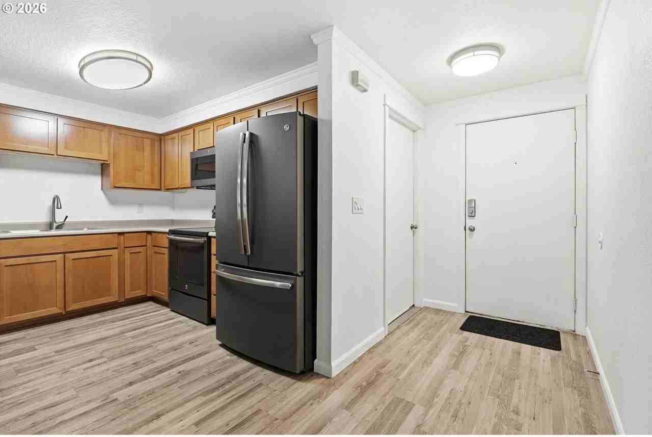 510 Se 157th Ave #35 - Photo 3 of 22