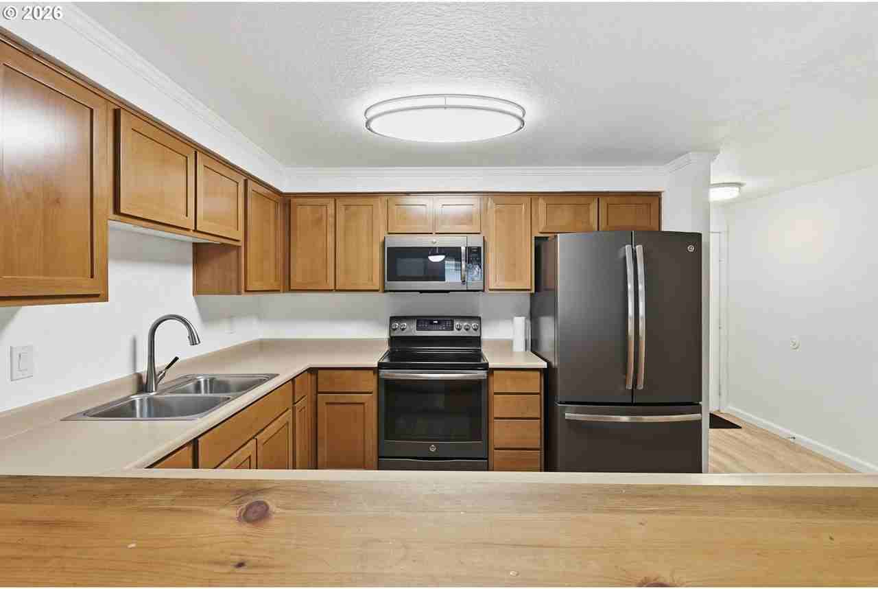 510 Se 157th Ave #35 - Photo 6 of 22