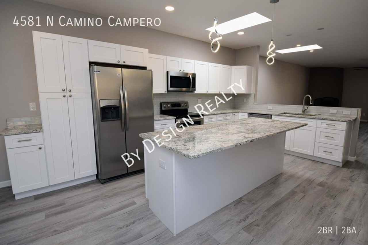 4581 N Camino Campero
