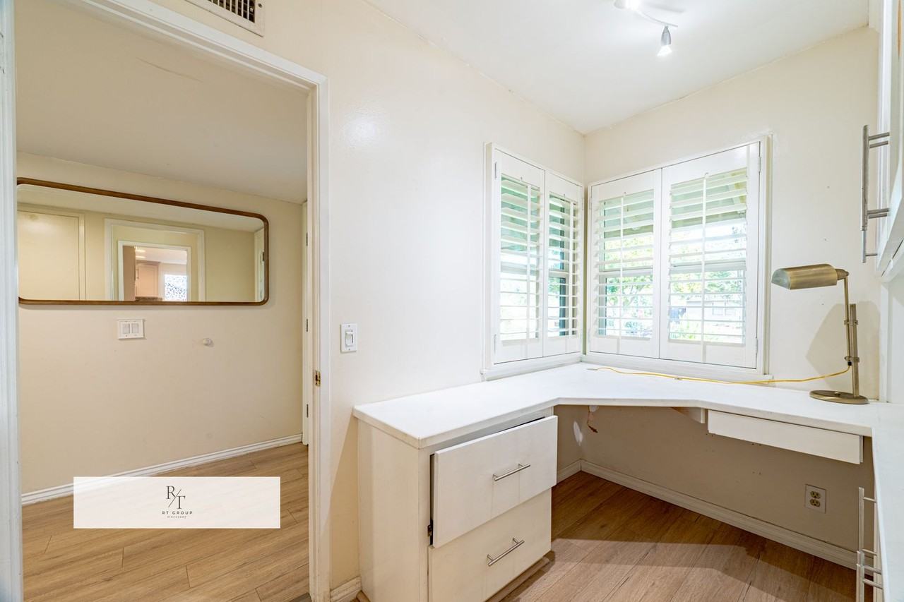 20359 Lake Erie Dr - Photo 7 of 15