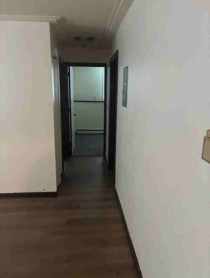 481 Sunset Dr - Photo 4 of 9