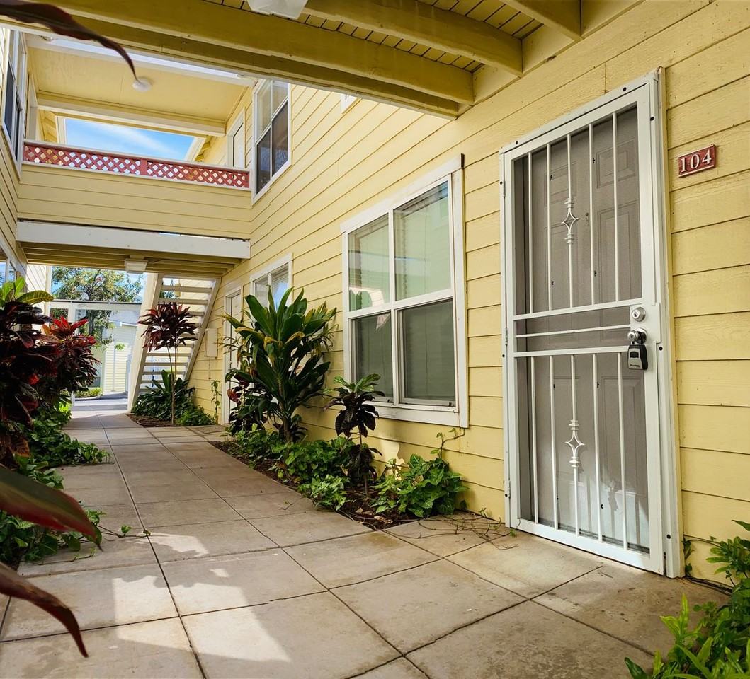 68-3831 Lua Kula St #104