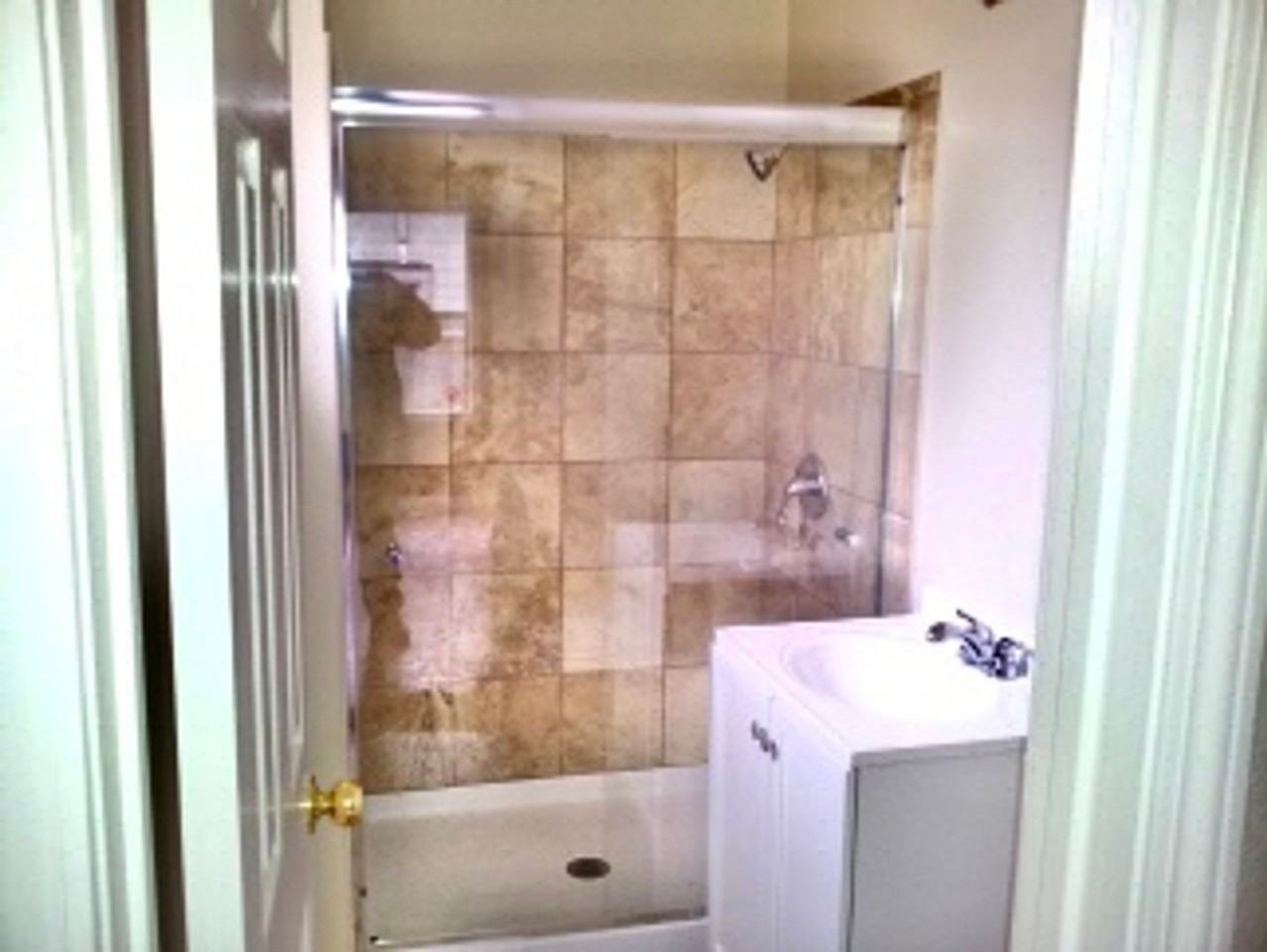 4000 Nevin Ave - Photo 6 of 8