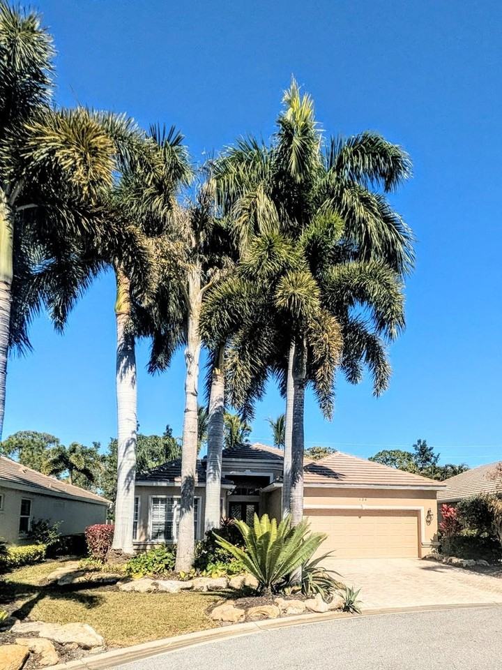 124 Turquoise Ln - Photo 2 of 47