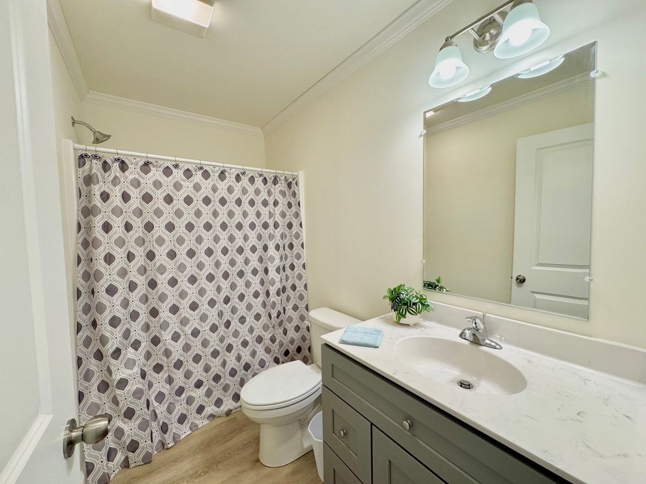 1712 Draper Rd - Photo 6 of 13