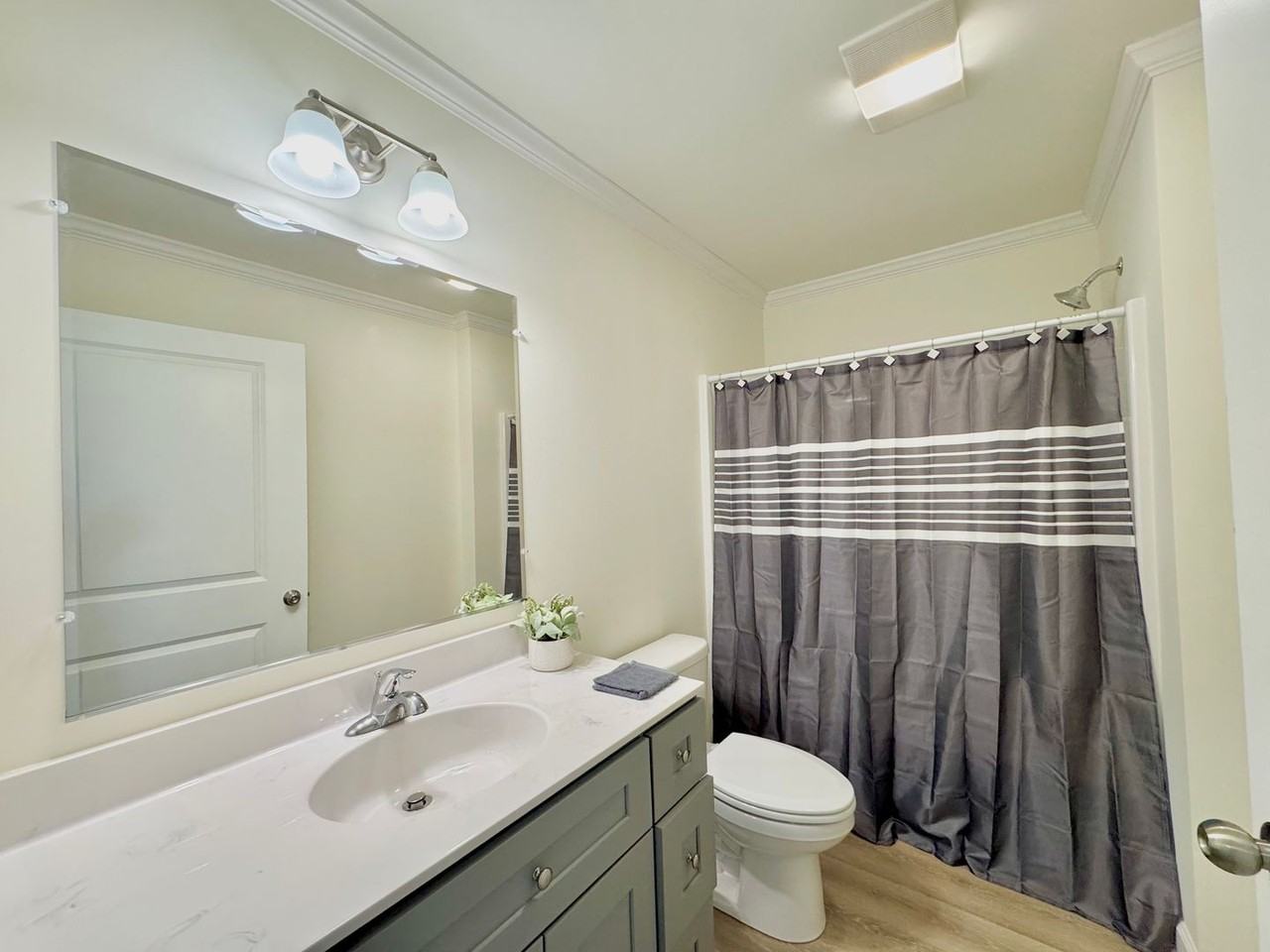 1712 Draper Rd - Photo 7 of 13