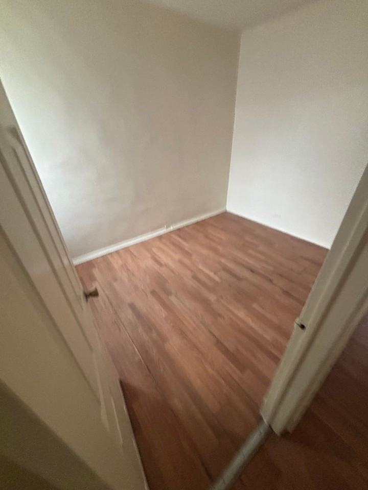 120 E Wishart St - Photo 4 of 13