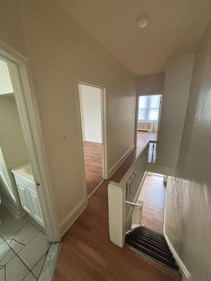 120 E Wishart St - Photo 5 of 13