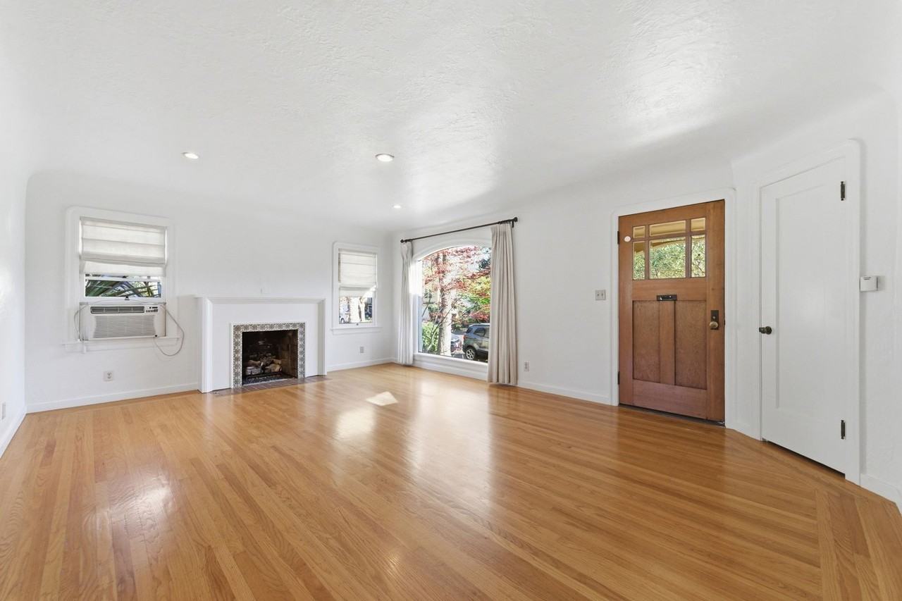 1770 Sycamore St - Photo 6 of 46