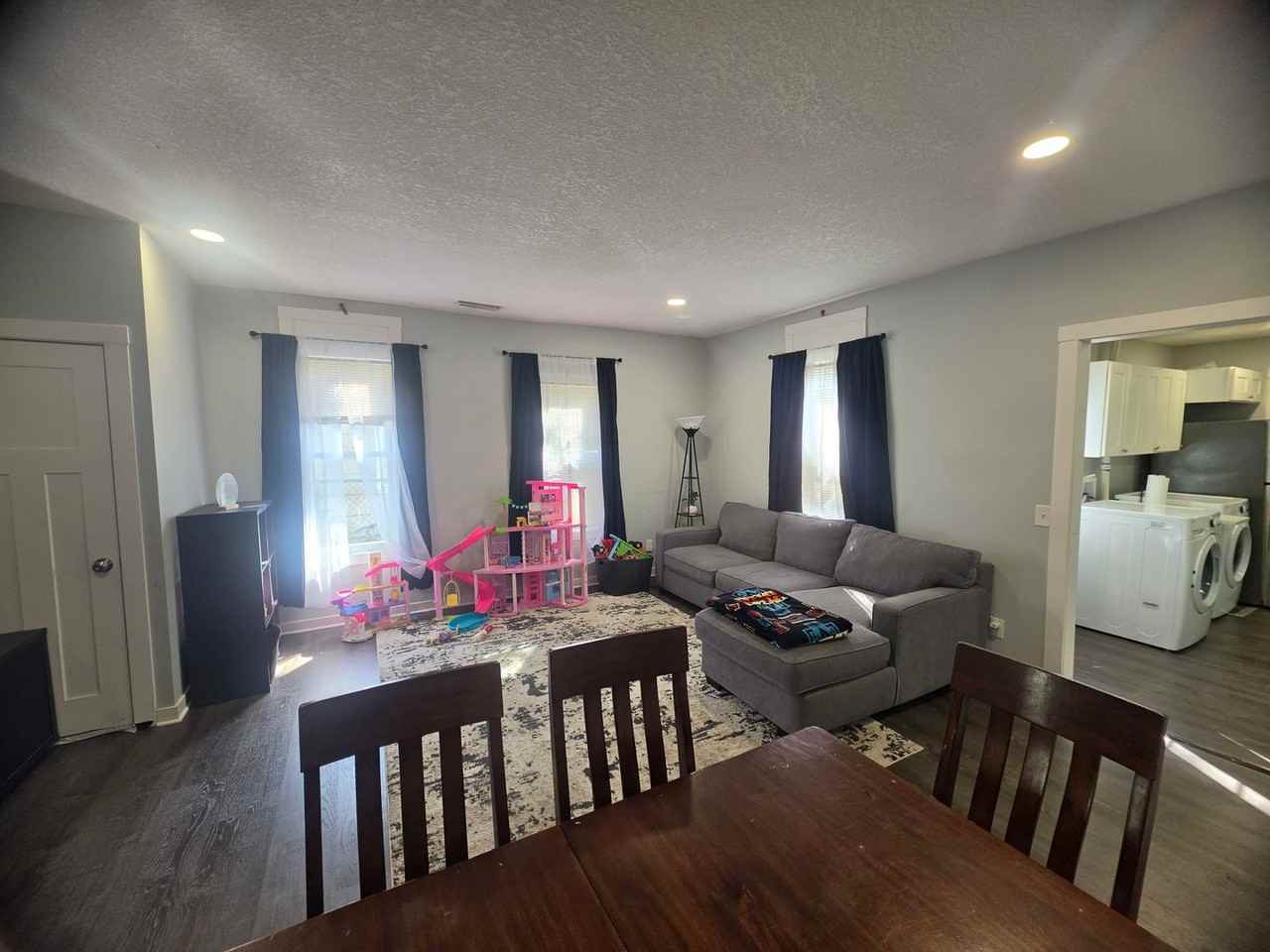 626 Taylor St Ne - Photo 7 of 26