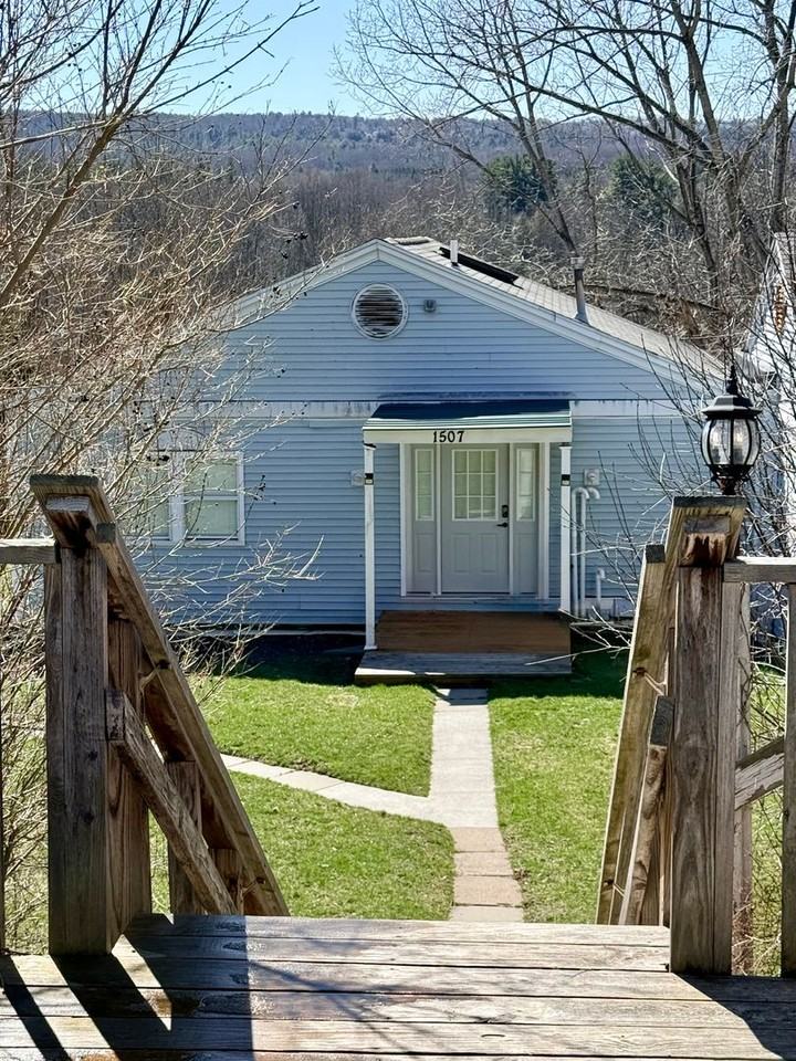 1507 Slaterville Rd - Photo 2 of 13