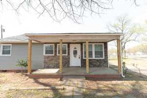 featured image of 1305 Andover Ave