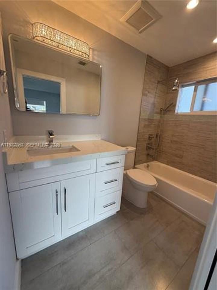 1975 1975 Sans Souci Blvd th 0 - Photo 6 of 12