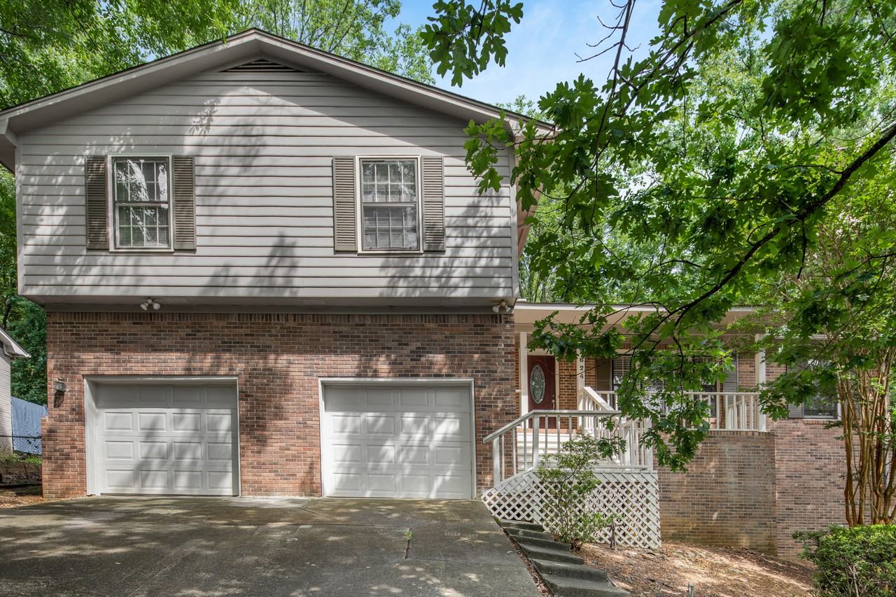 2624 Excalibur Dr Se #1 - Photo 3 of 15