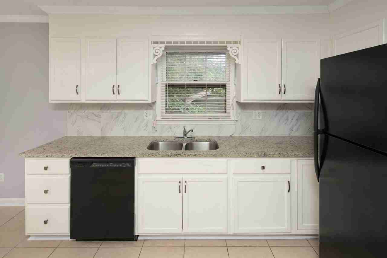 2624 Excalibur Dr Se #1 - Photo 7 of 15