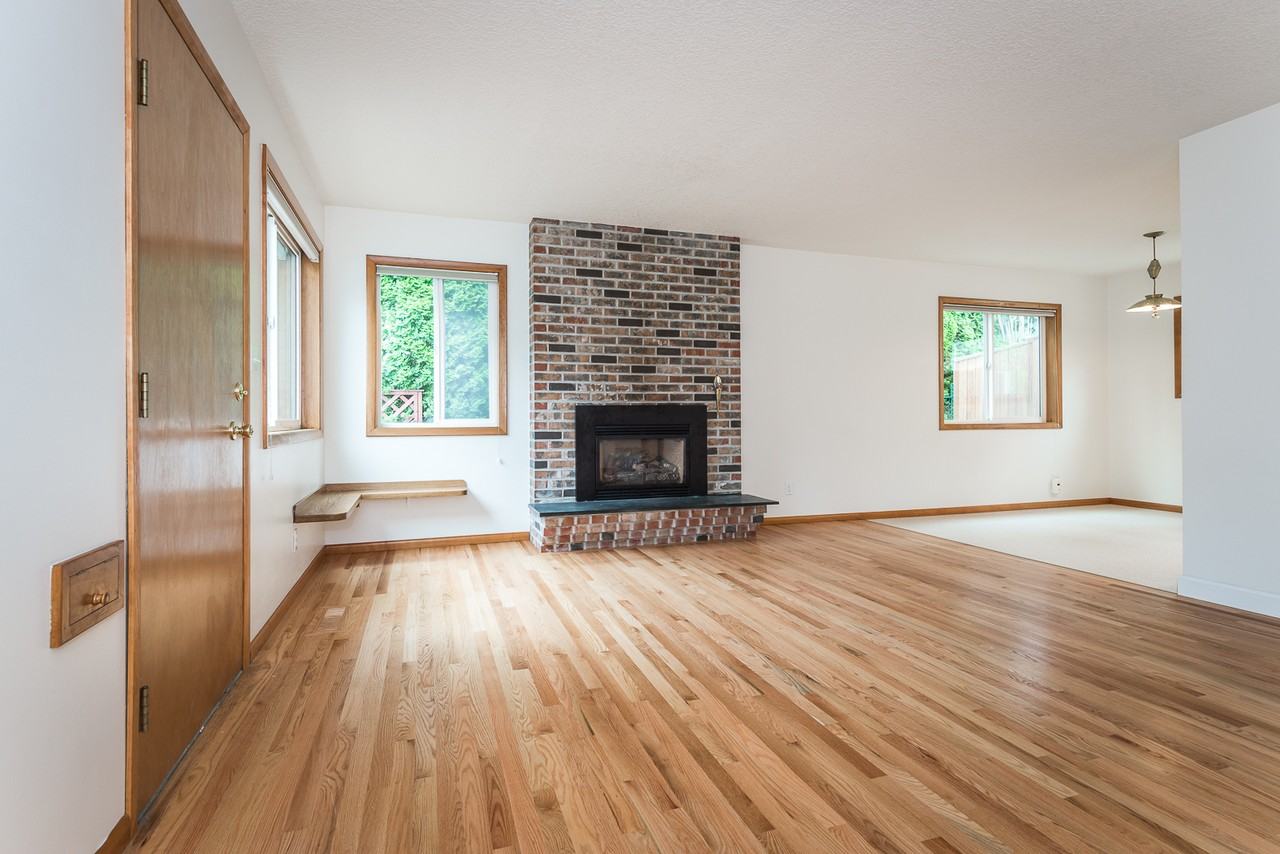 3387 Se 10th Ave #1 - Photo 5 of 34