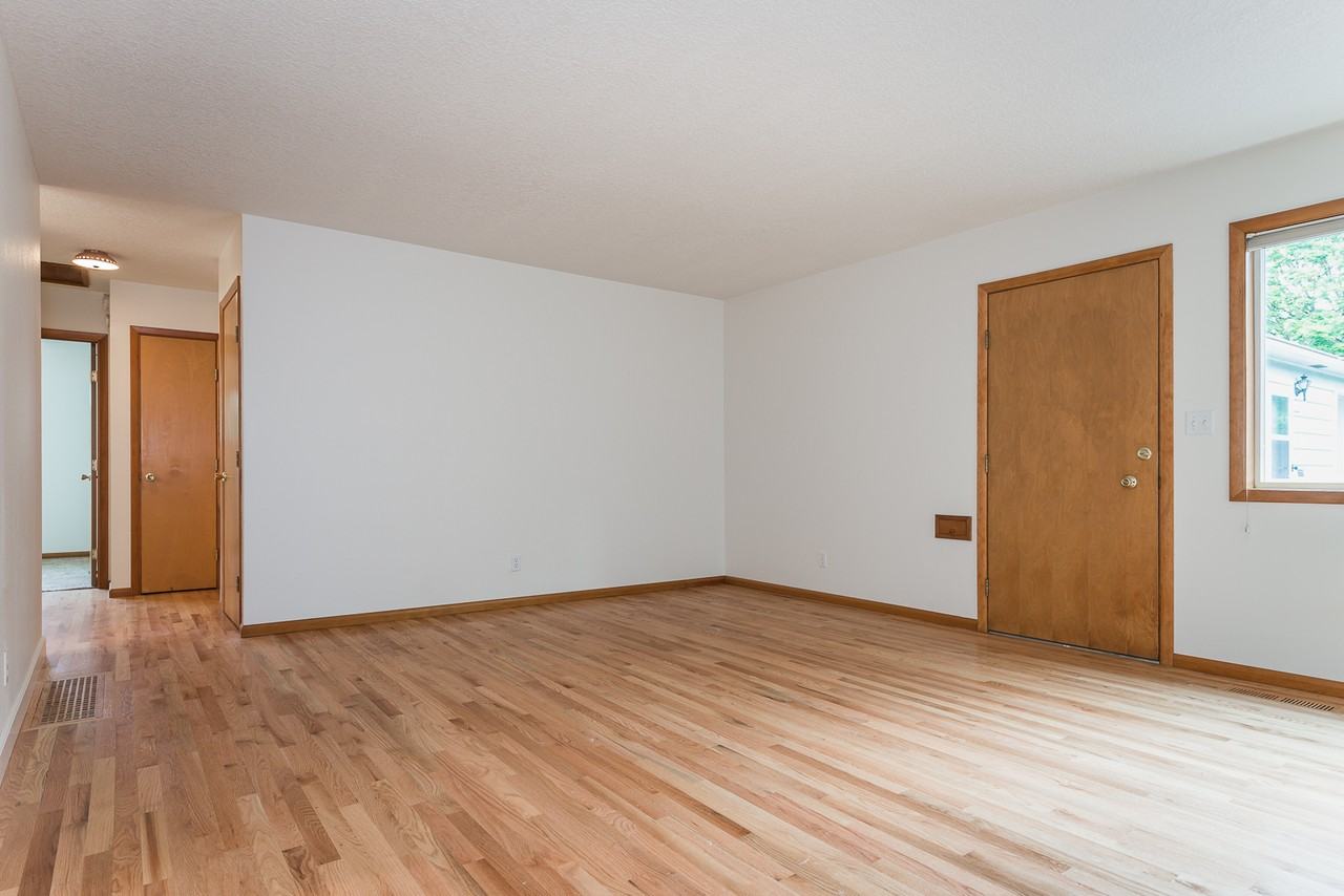 3387 Se 10th Ave #1 - Photo 7 of 34