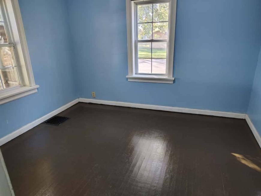 1532 Walton St - Photo 2 of 10
