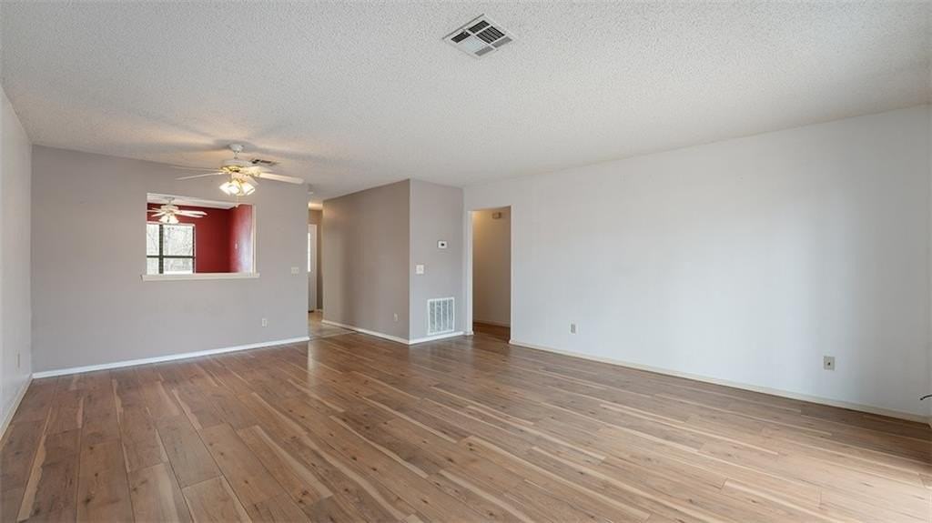 3 Walter Pl - Photo 5 of 16