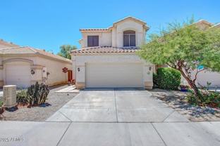 8419 W Salter Dr - Photo 1 of 1