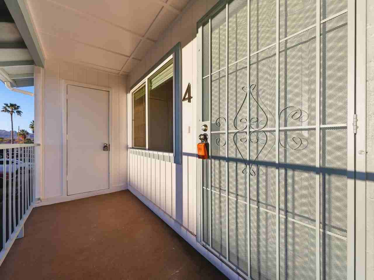 127 S Outpost Rd Apt 4 #4 - Photo 4 of 13