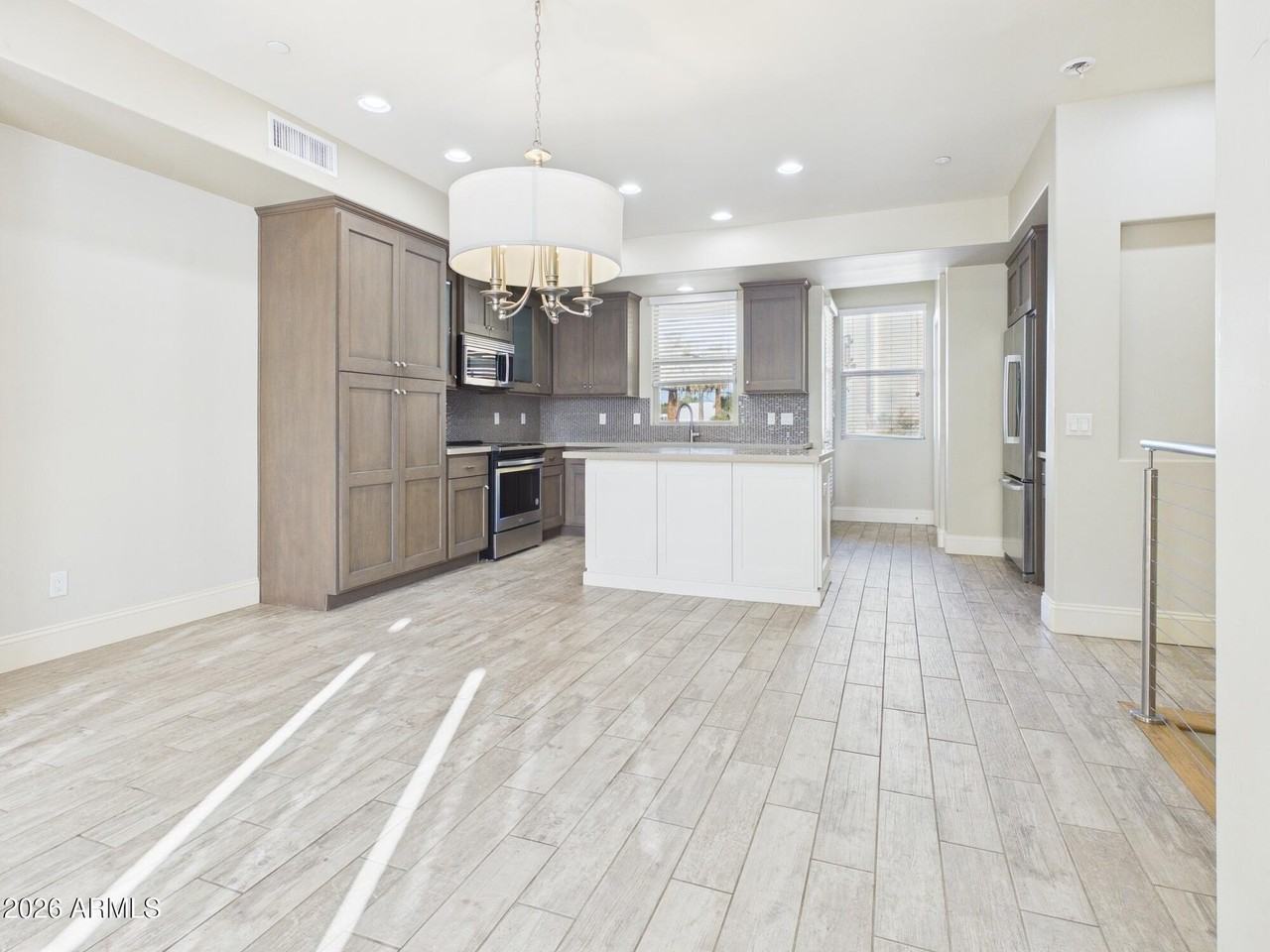 4816 N Woodmere Fairway #1011 - Photo 2 of 20