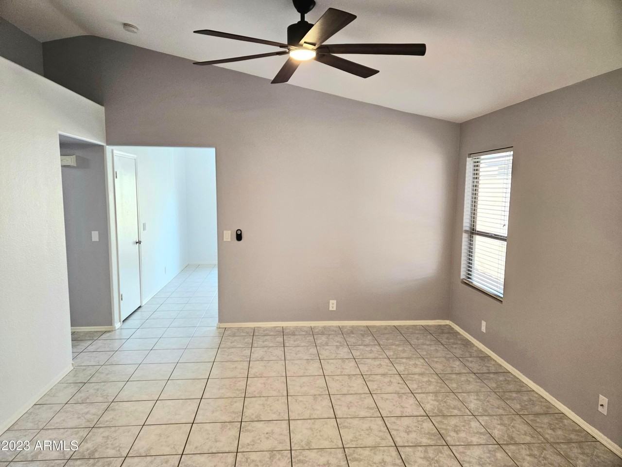 15734 W Young St - Photo 2 of 19