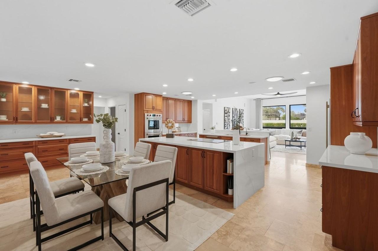 6302 E Cochise Rd - Photo 3 of 50