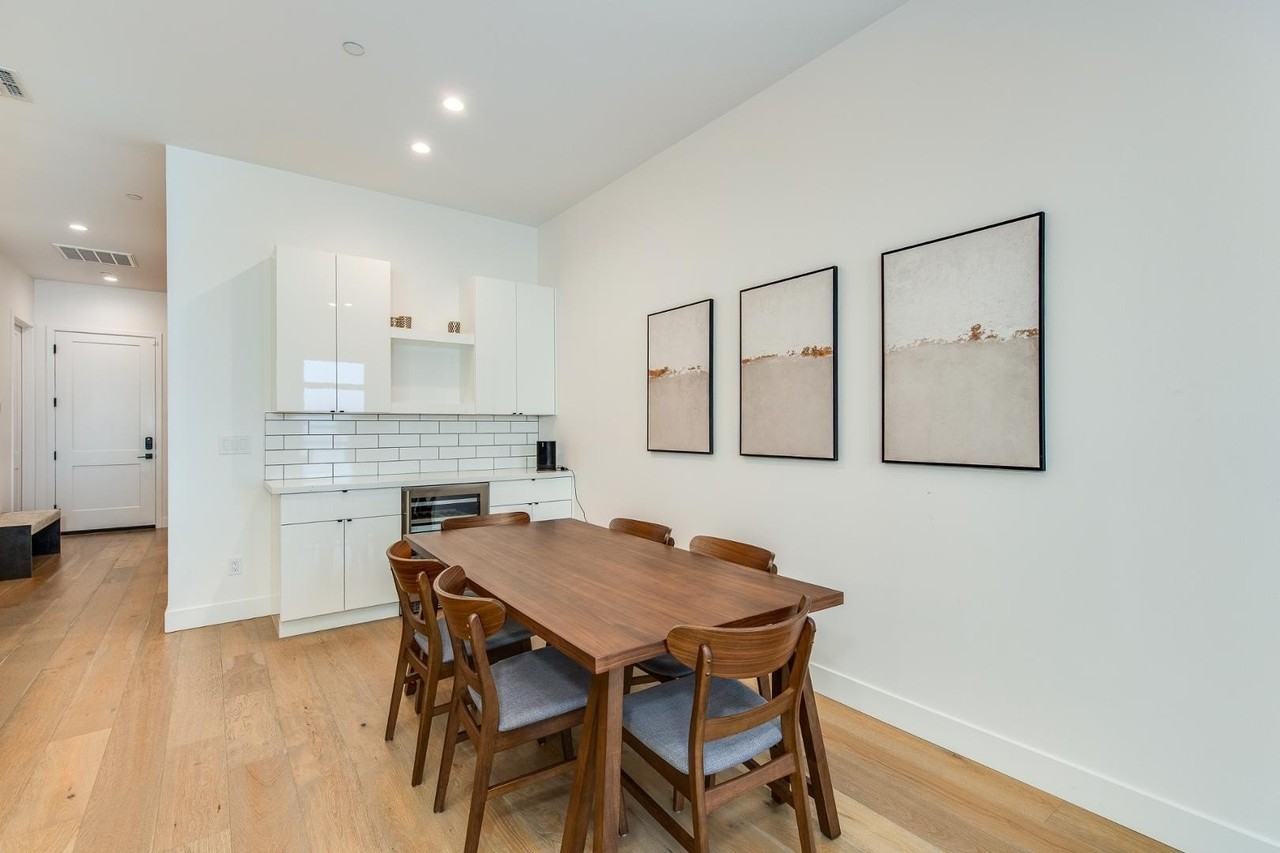 5151 N 13th Pl Unit 8 - Photo 6 of 35