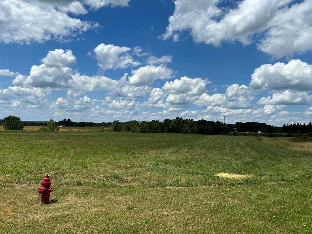 Dakota Dr - Photo 3 of 5