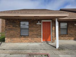 featured image of 631 S Highway 22 A #A