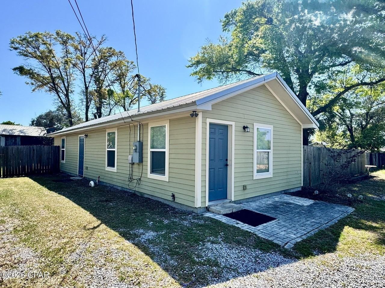 4122 Corbin Rd - Photo 2 of 29