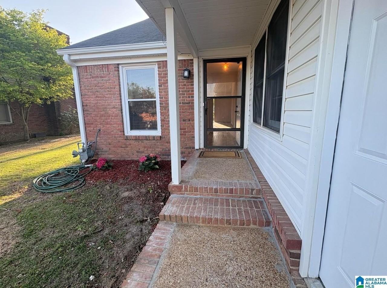 1022 Vestavia Manor Dr - Photo 3 of 23