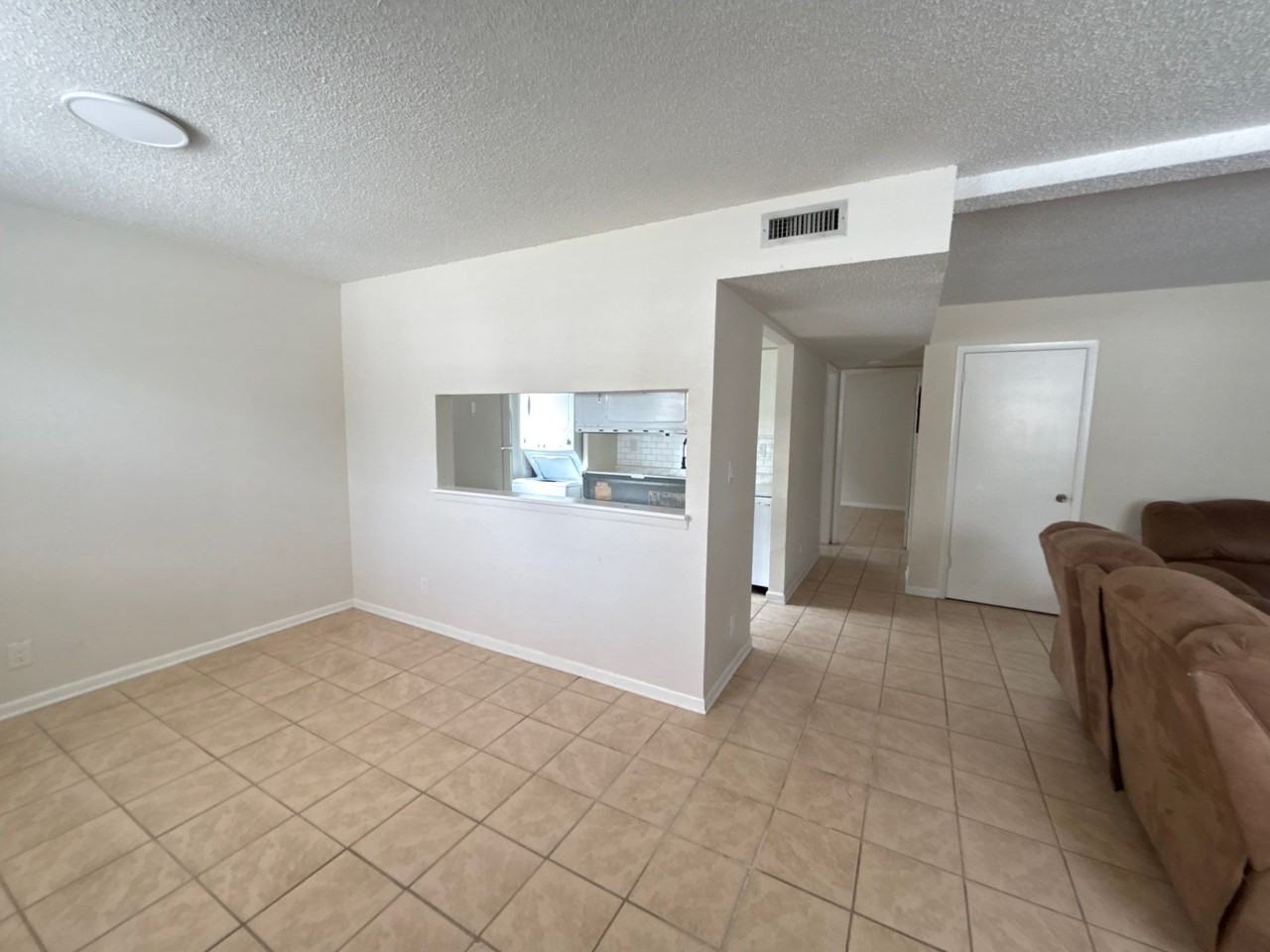 8352 Homeport Ct #1A - Photo 6 of 33