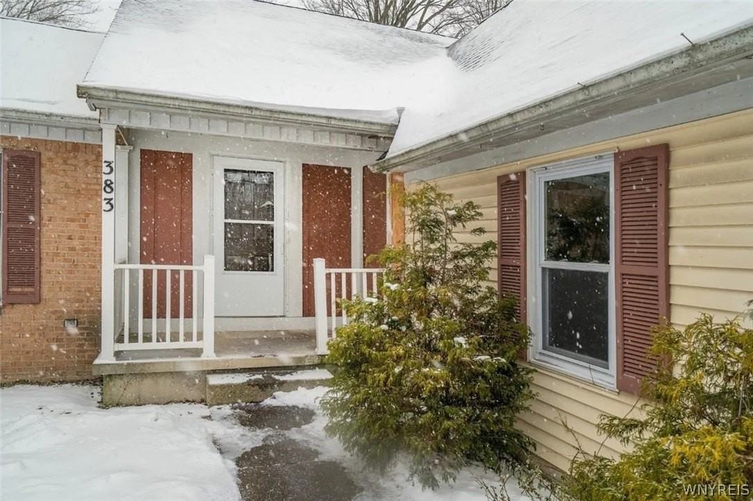 383 S Ellicott Creek Rd - Photo 2 of 14