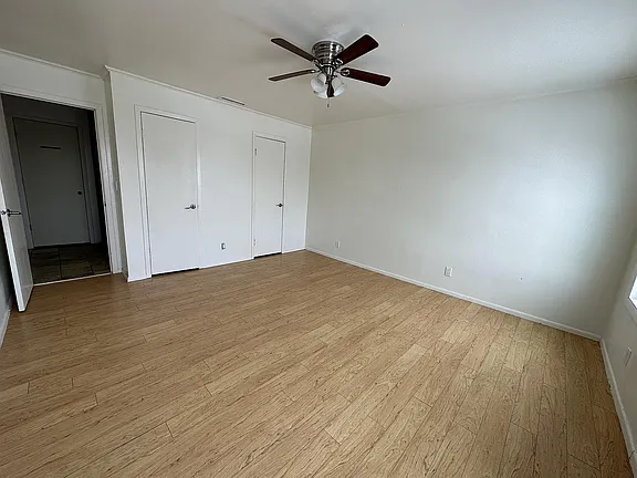 205 Holland Ln - Photo 7 of 7