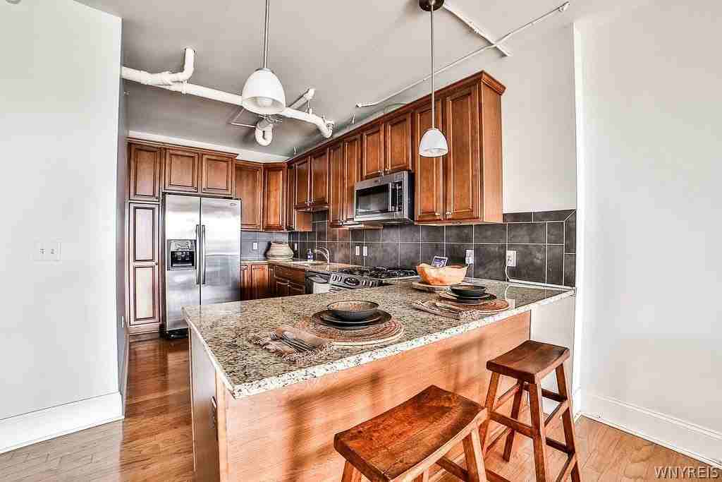 132 Lakefront Blvd #204 - Photo 3 of 14