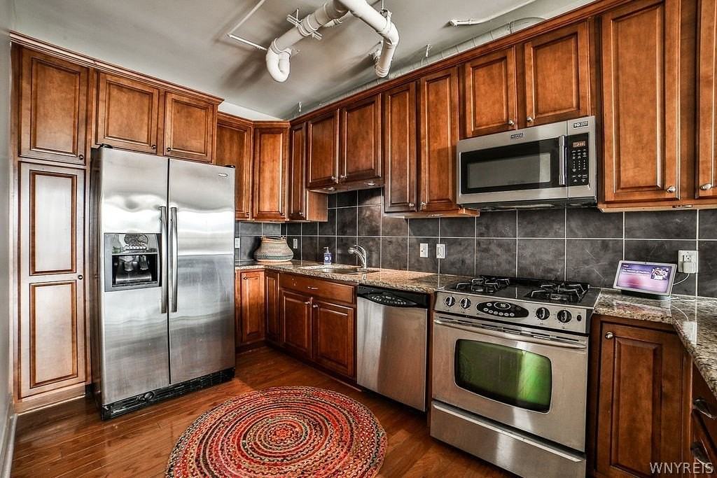 132 Lakefront Blvd #204 - Photo 4 of 14