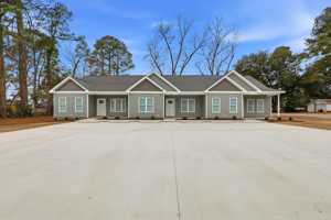 featured image of 111 N Mill St #2